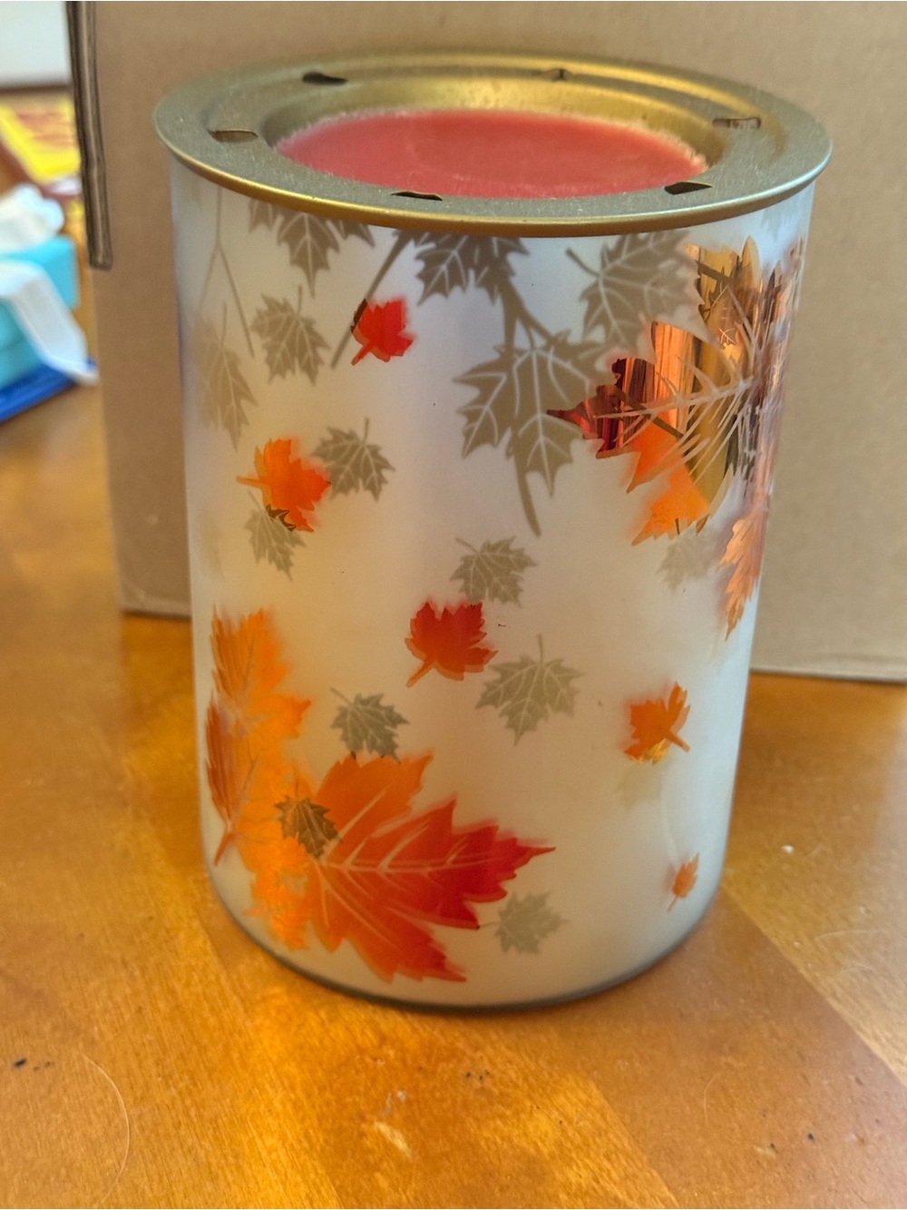 Yankee Candle Autumn Leaf Glass Warmer in Orange and Red